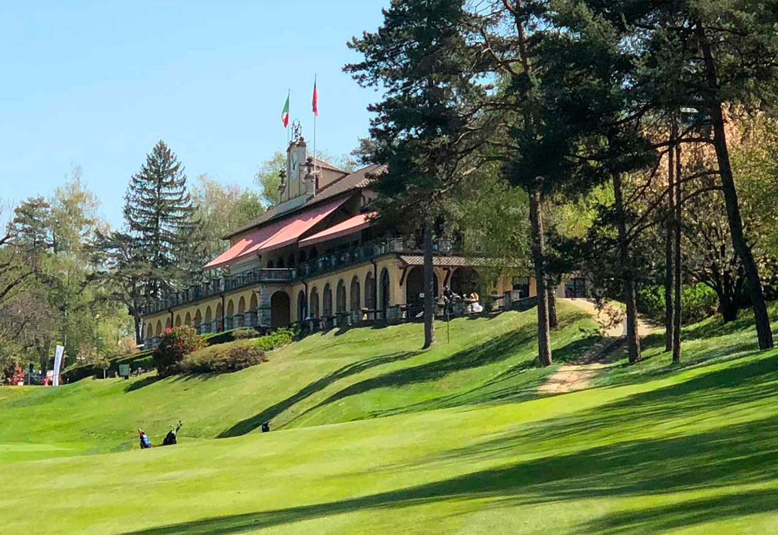 premier-golf-clubhouse-luxury-course-lecco-area_2 View of a premier golf clubhouse and lush course near Lecco, available through Villa Wirnica's exclusive access. Another reason to explore northern Italy.